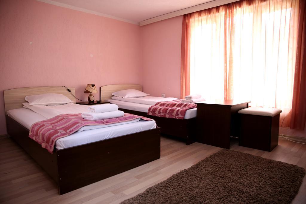 St.St. Constantine And Helena Hotel Sandanski Exterior foto